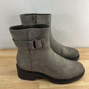 Naturalizer Carlena Bootie- Grey- Size 8 M (Medium)- NIB